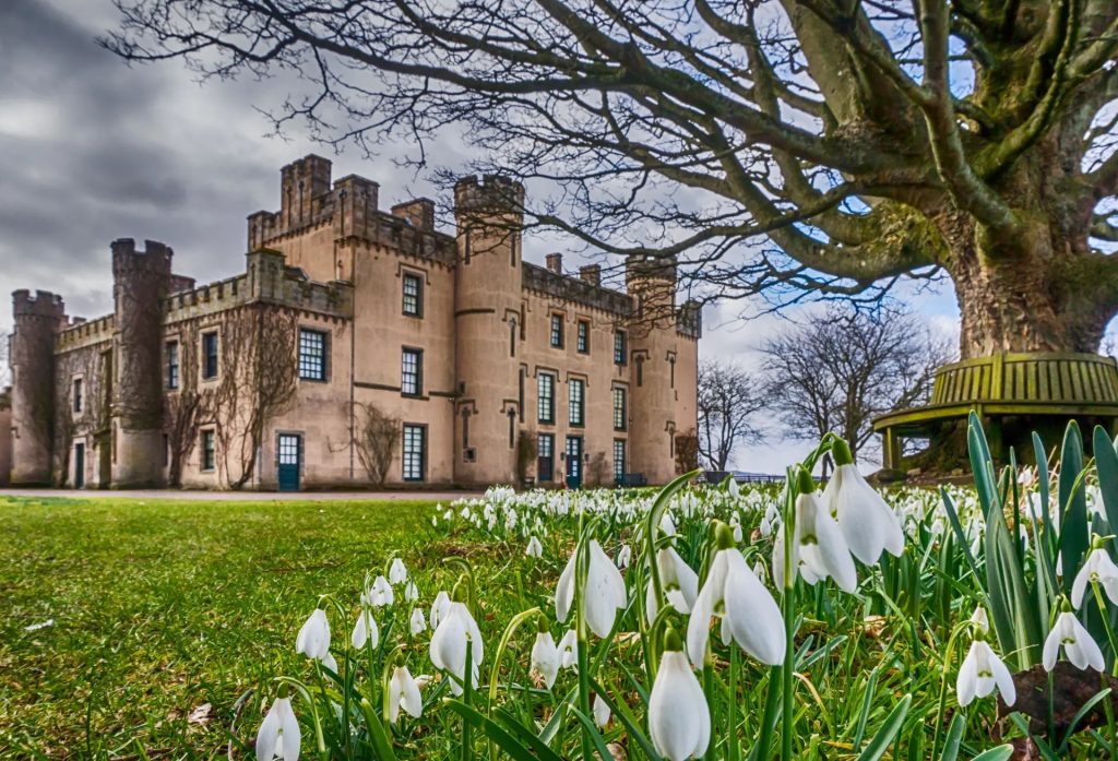 West Lothian Removals: House of the Binns. MoveStore
