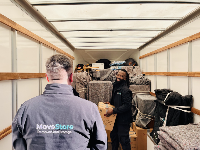 Student Flat Moves: “Mini Move”