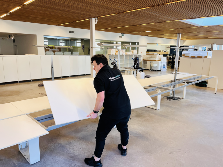 IT Relocation Checklist: Servers, Desks, Cabling and Security